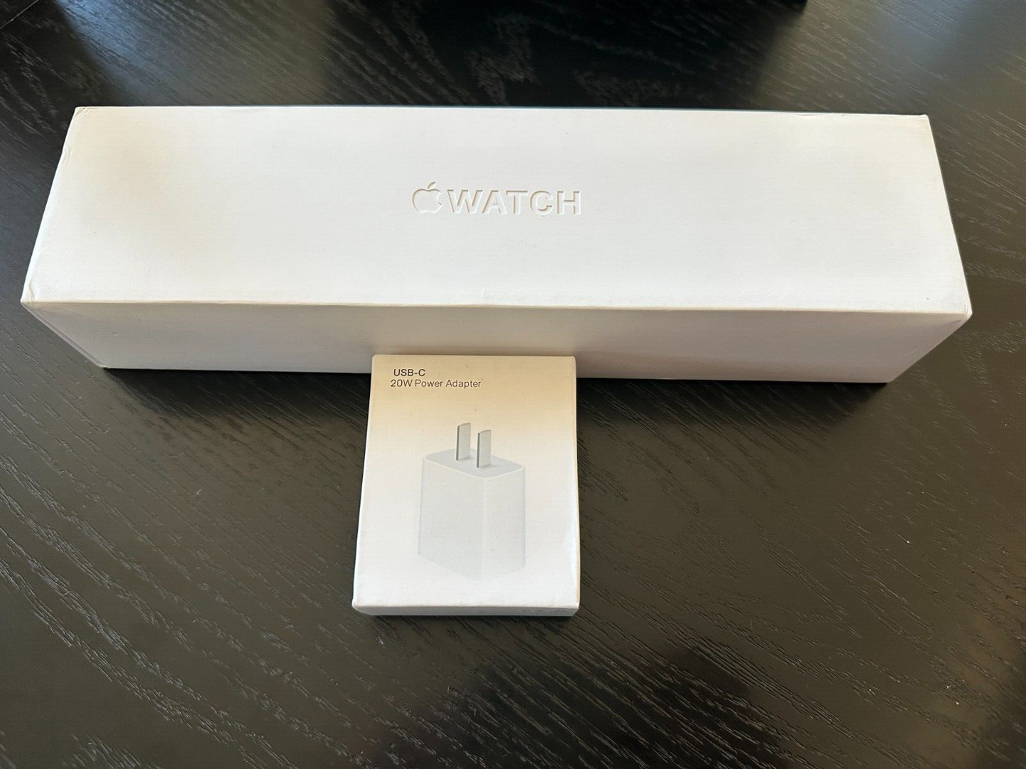 Apple Watch Series 5 (GPS , 40mm) - Rose Gold in original box